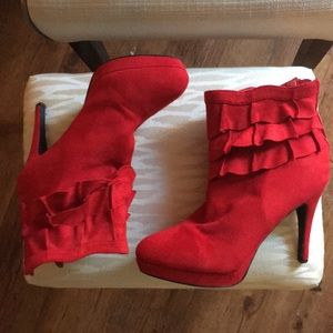 Sexy red suede boots! Almost new!